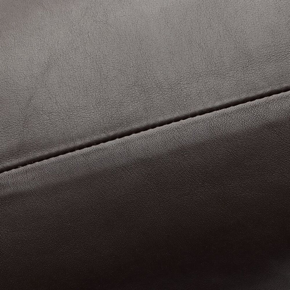 Bottega Veneta Calfskin The Pouch Clutch - Picture 13 of 13